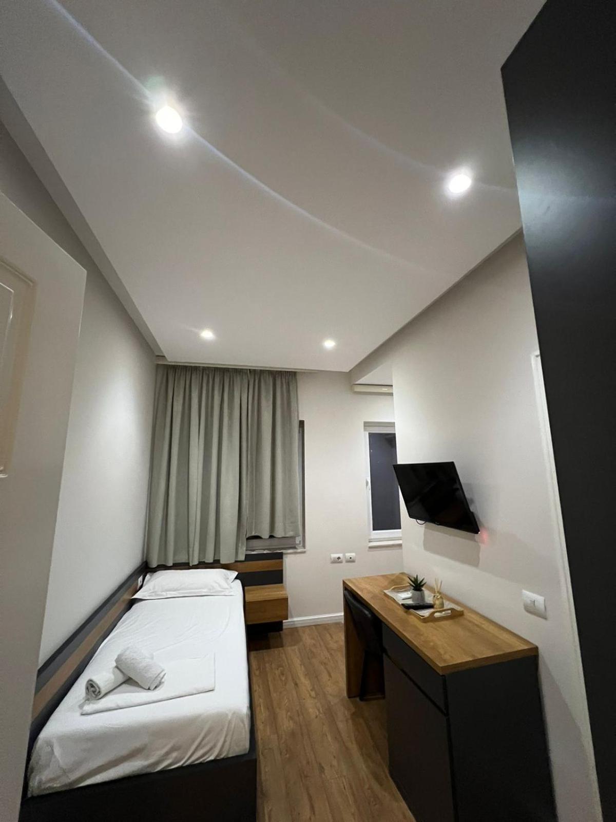 Urban Room 5 Тирана Экстерьер фото