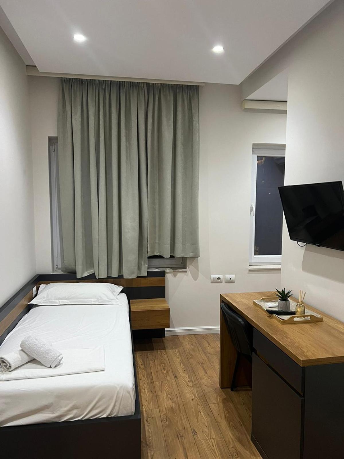 Urban Room 5 Тирана Экстерьер фото
