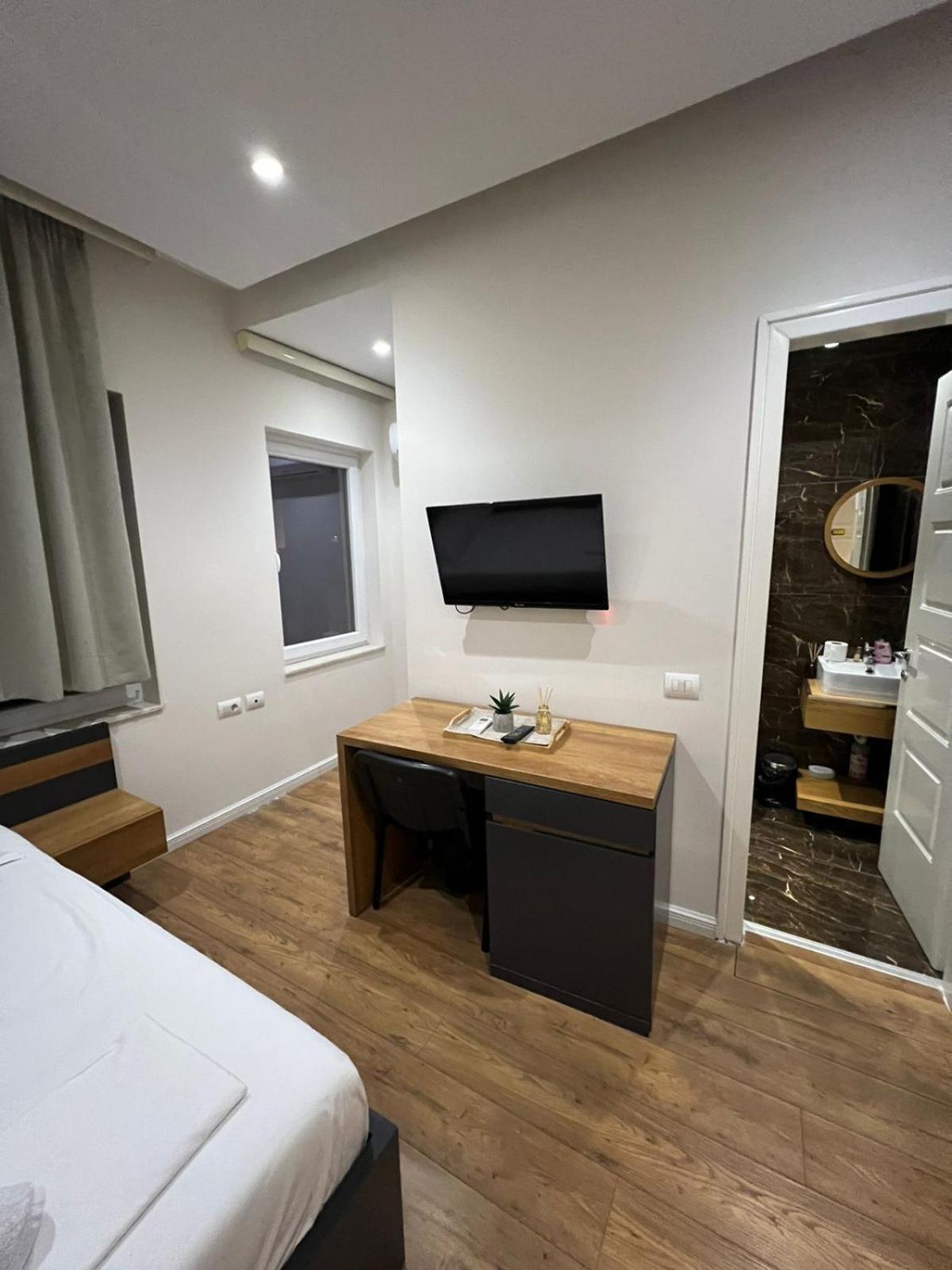 Urban Room 5 Тирана Экстерьер фото
