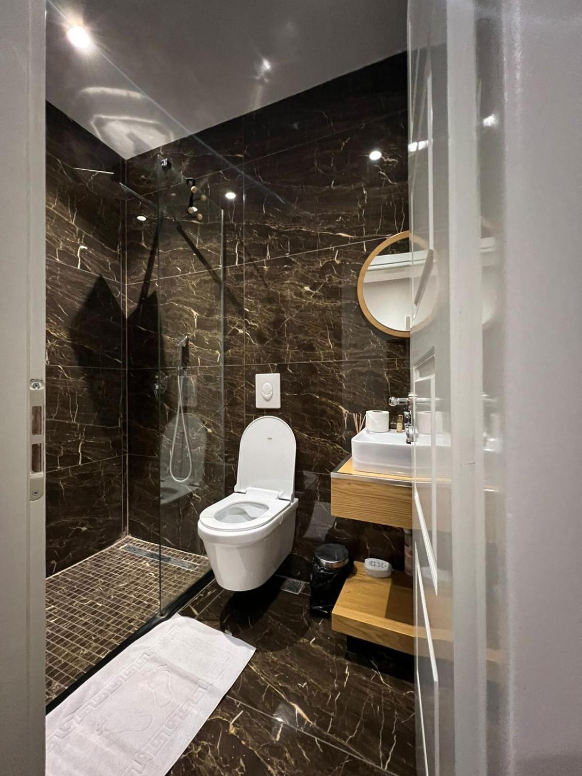 Urban Room 5 Тирана Экстерьер фото
