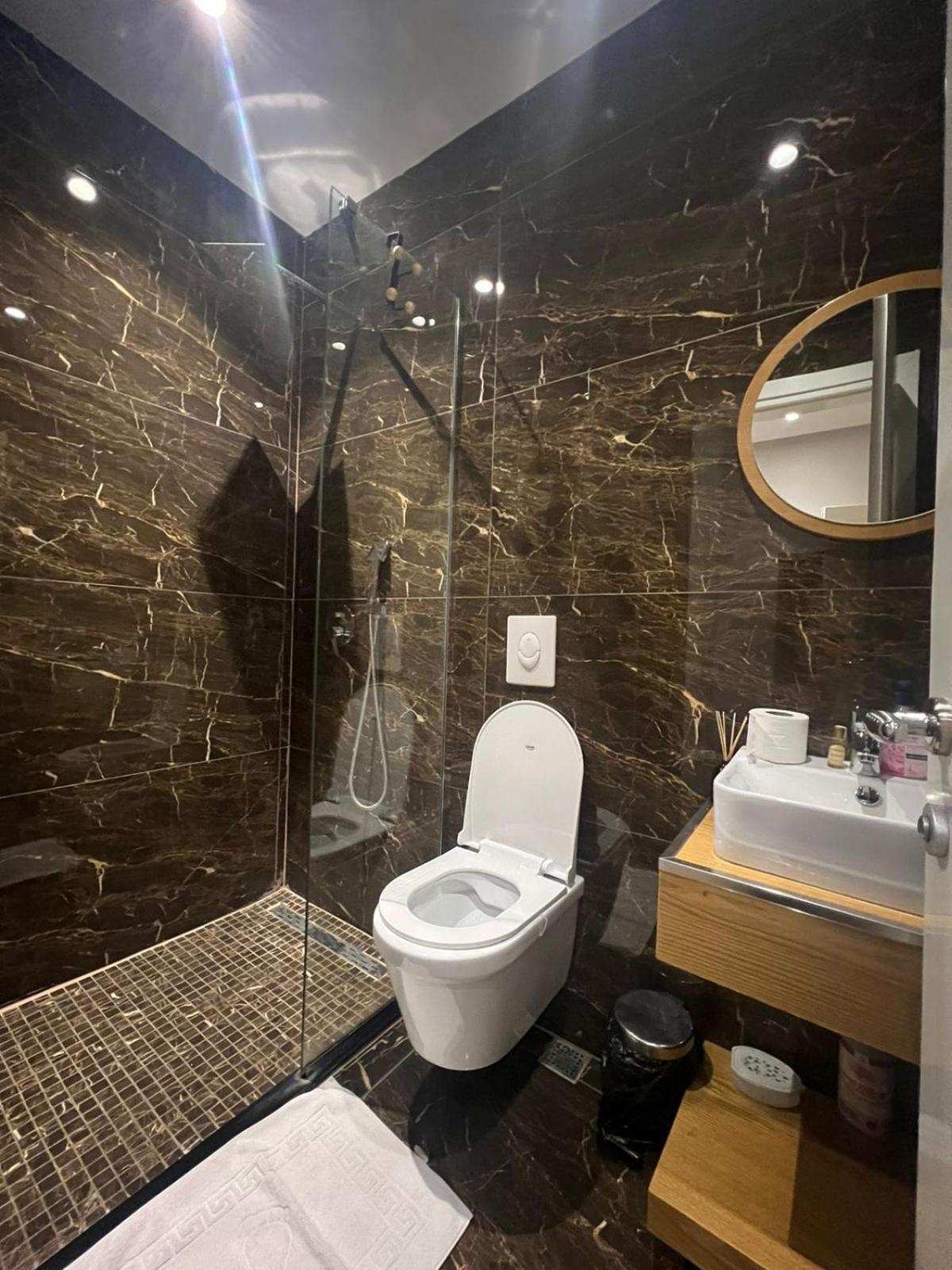 Urban Room 5 Тирана Экстерьер фото